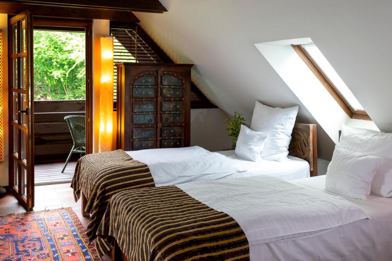 Mlyn Klekotki Spa Resort Extérieur photo