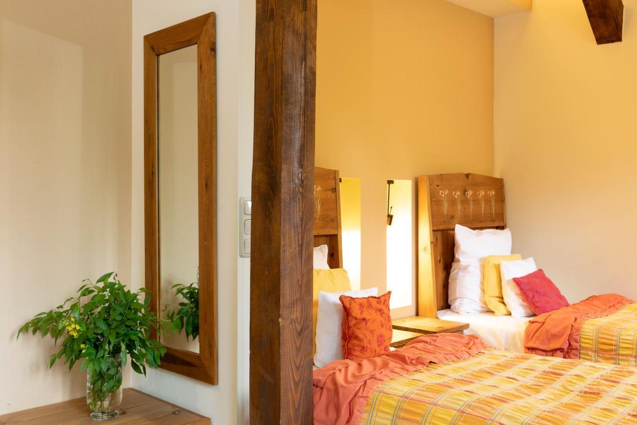 Mlyn Klekotki Spa Resort Extérieur photo