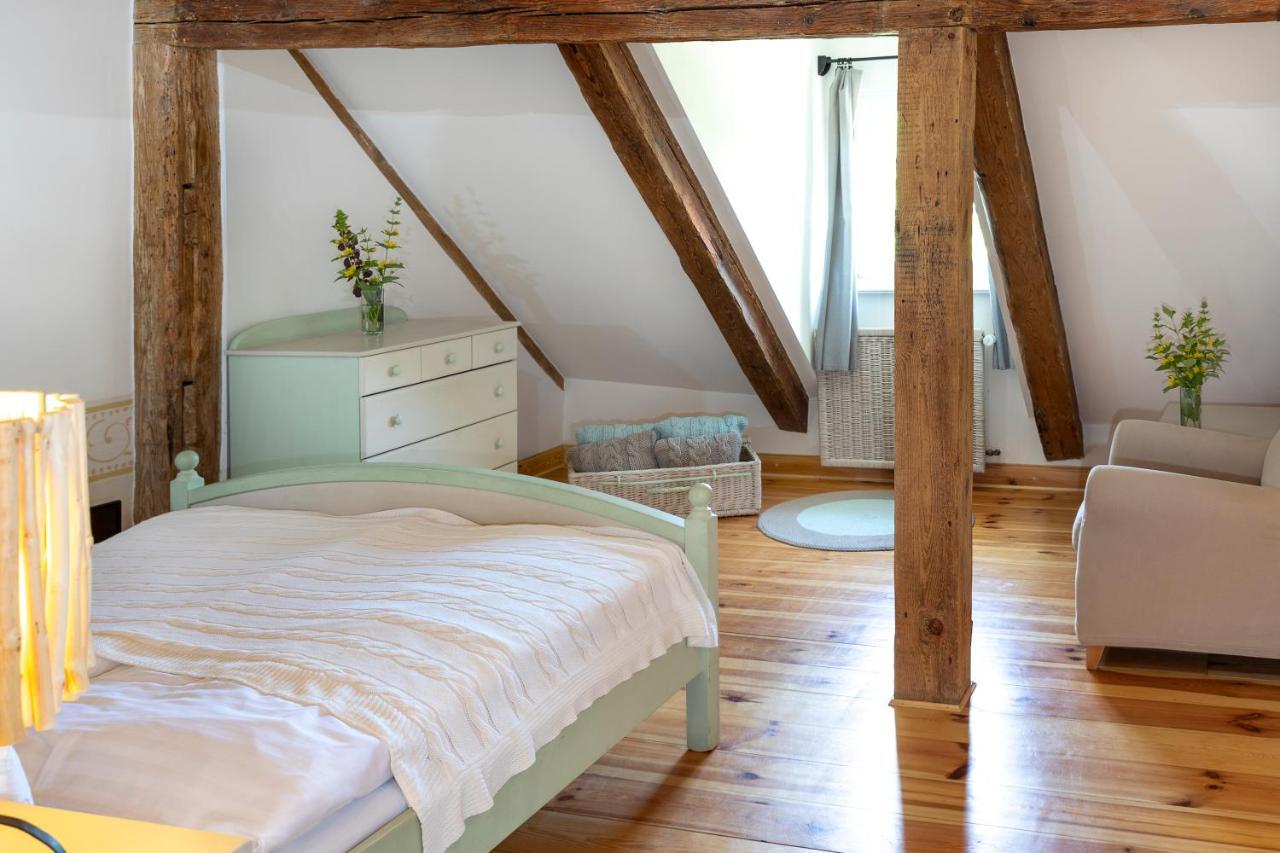 Mlyn Klekotki Spa Resort Extérieur photo
