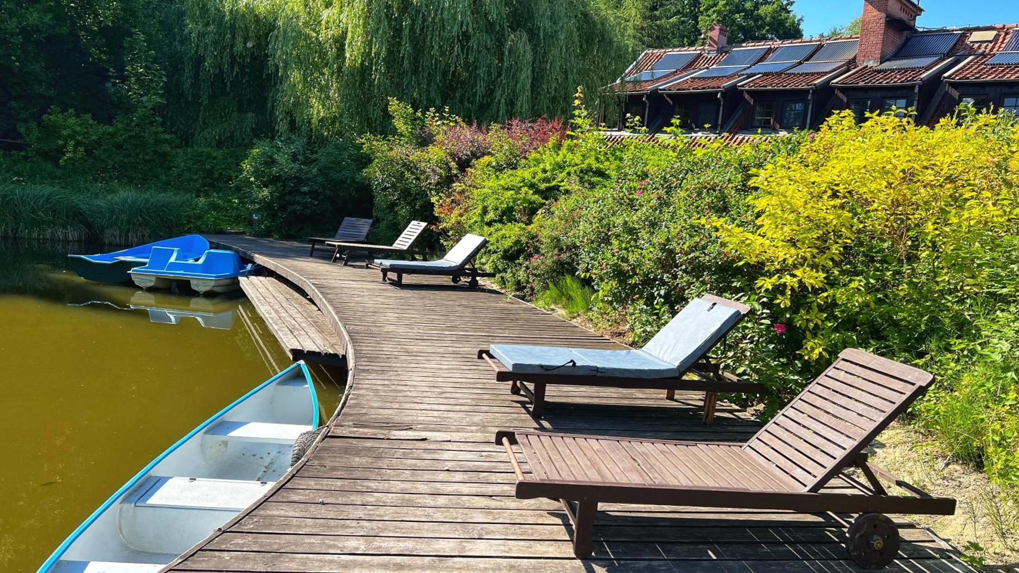 Mlyn Klekotki Spa Resort Extérieur photo
