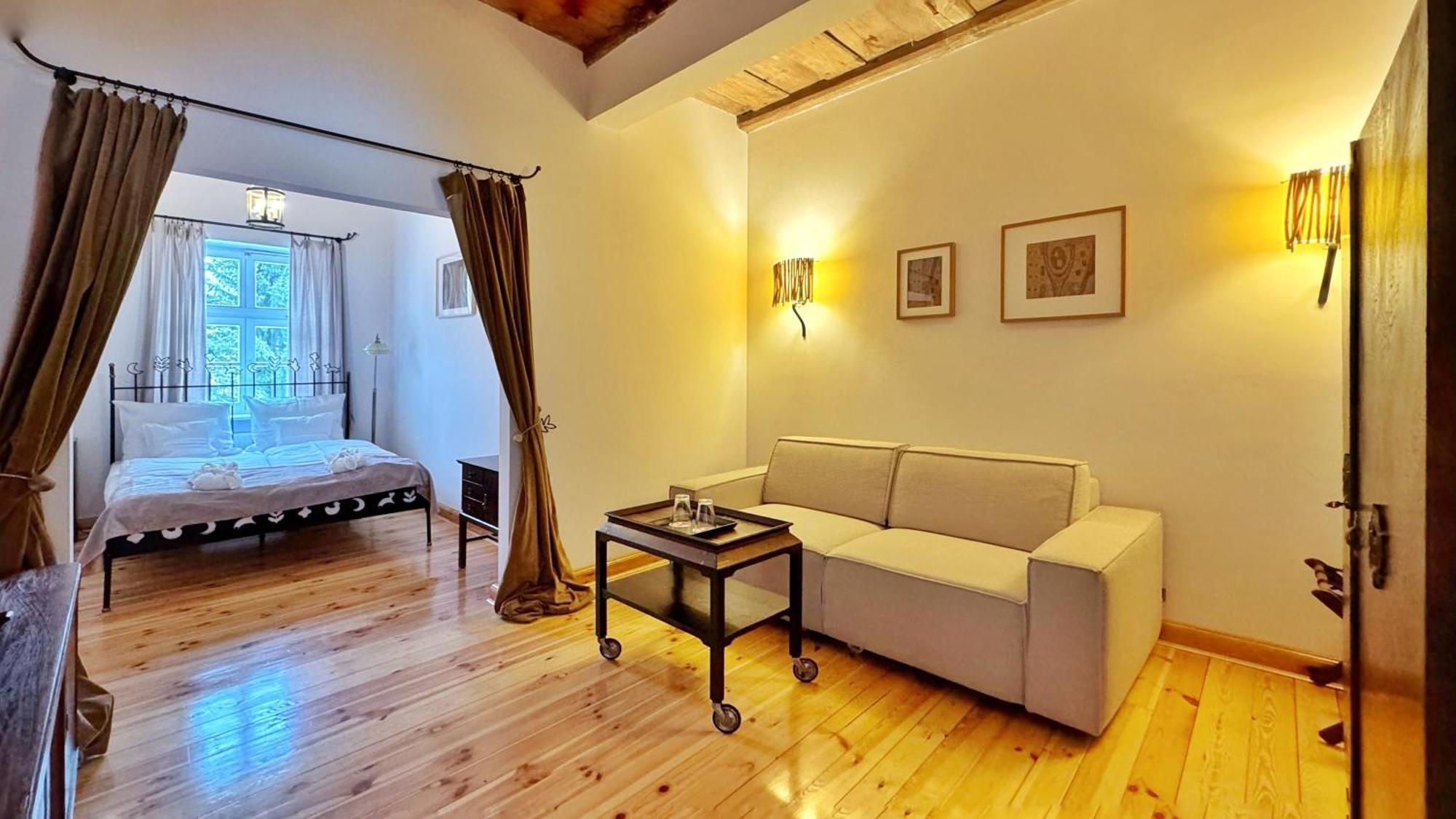 Mlyn Klekotki Spa Resort Extérieur photo